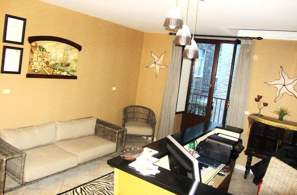 Brezza Marina Bed & Breakfast Catania 0*,  Italy